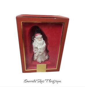 Lenox petals and‎ pearls santa